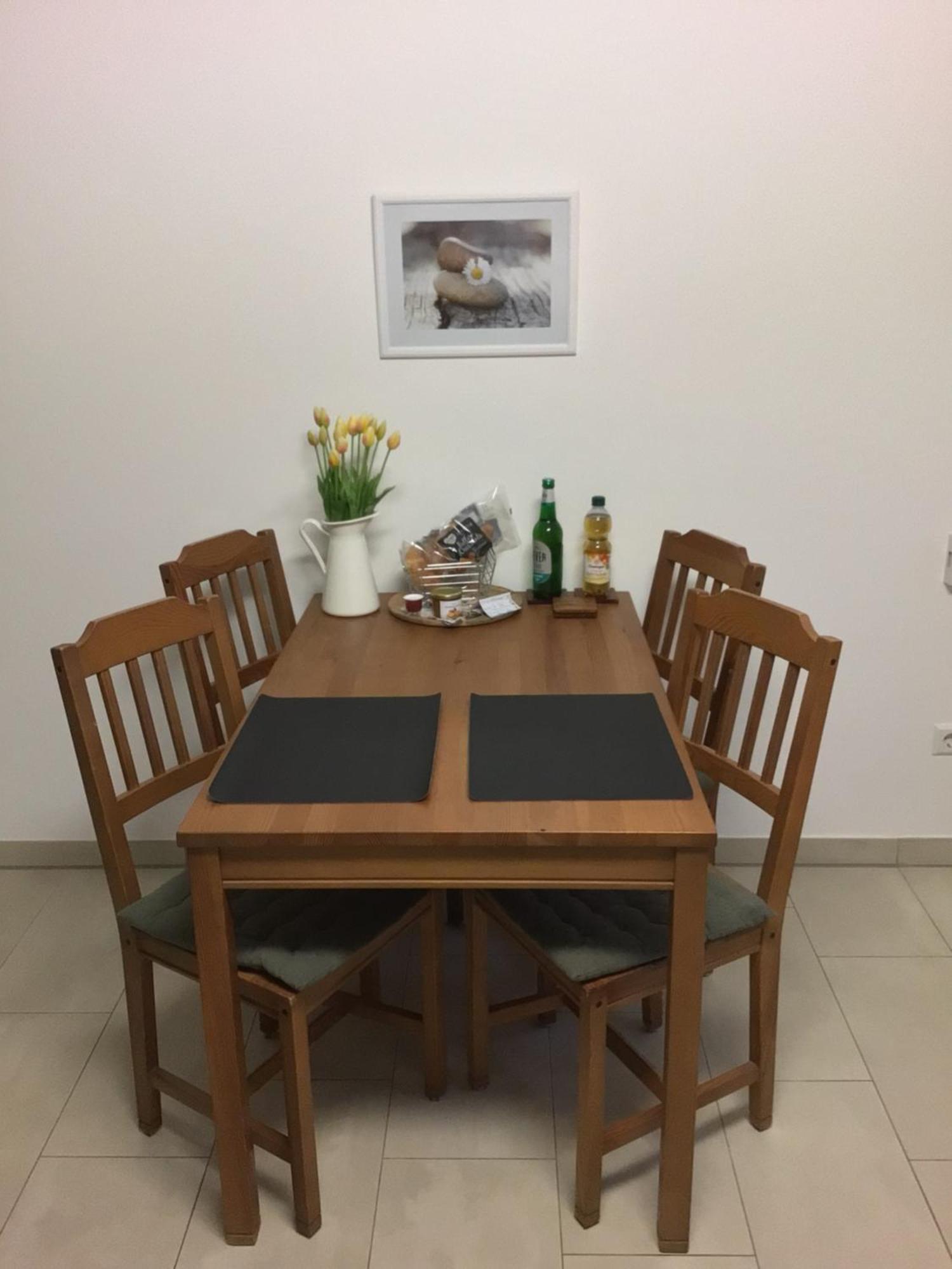 Wohnung In Gehobener Lage Брухзал Екстериор снимка